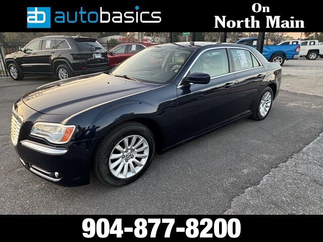 2013 Chrysler 300 Motown