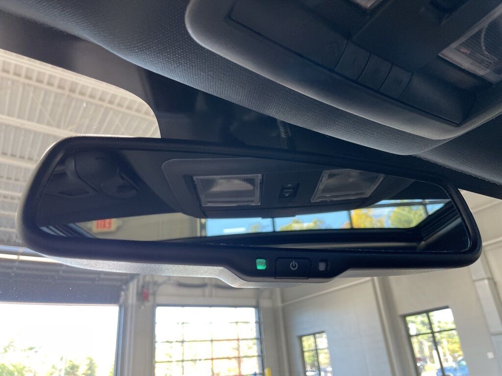 2013 Dodge Challenger SRT8 RWD Fond du Lac WI 2013 Dodge Challenger SRT8 RWD Fond du Lac WI