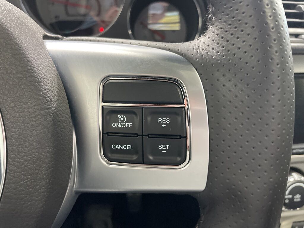 2013 Dodge Challenger SRT8 RWD Fond du Lac WI 2013 Dodge Challenger SRT8 RWD Fond du Lac WI