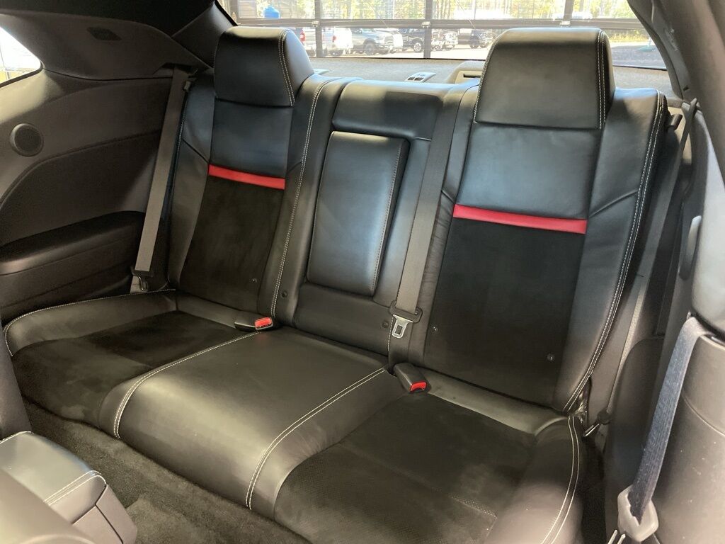 2013 Dodge Challenger SRT8 RWD Fond du Lac WI 2013 Dodge Challenger SRT8 RWD Fond du Lac WI