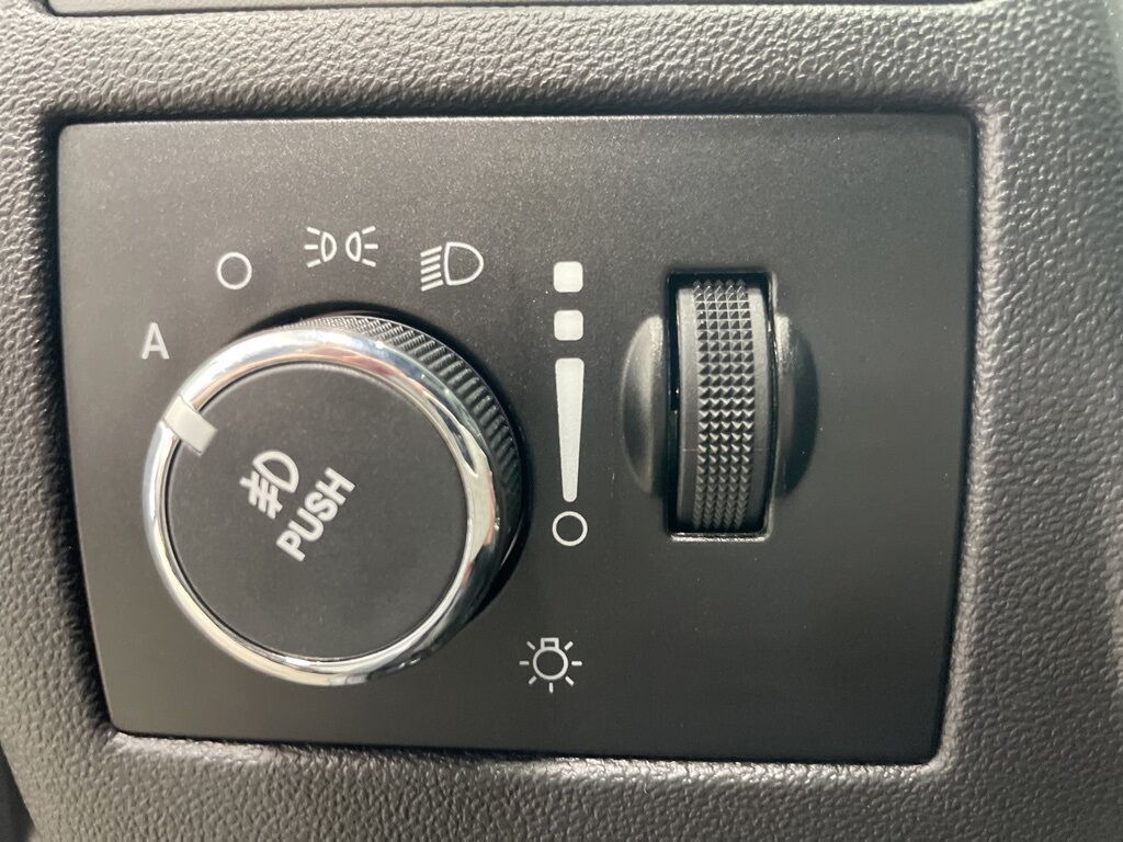 2013 Dodge Challenger SRT8 RWD Fond du Lac WI 2013 Dodge Challenger SRT8 RWD Fond du Lac WI