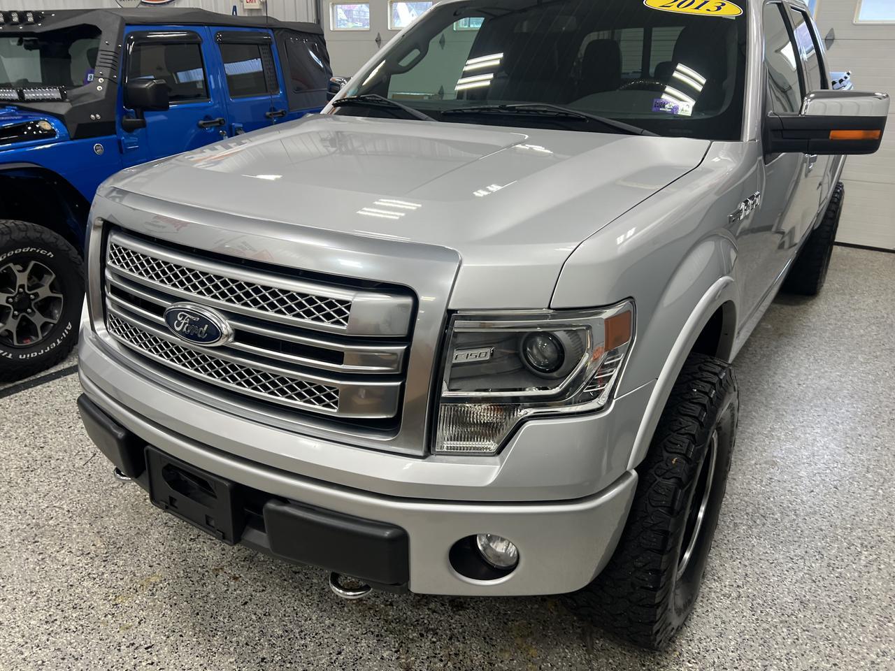 FORDF150 CREW CAB 4X44