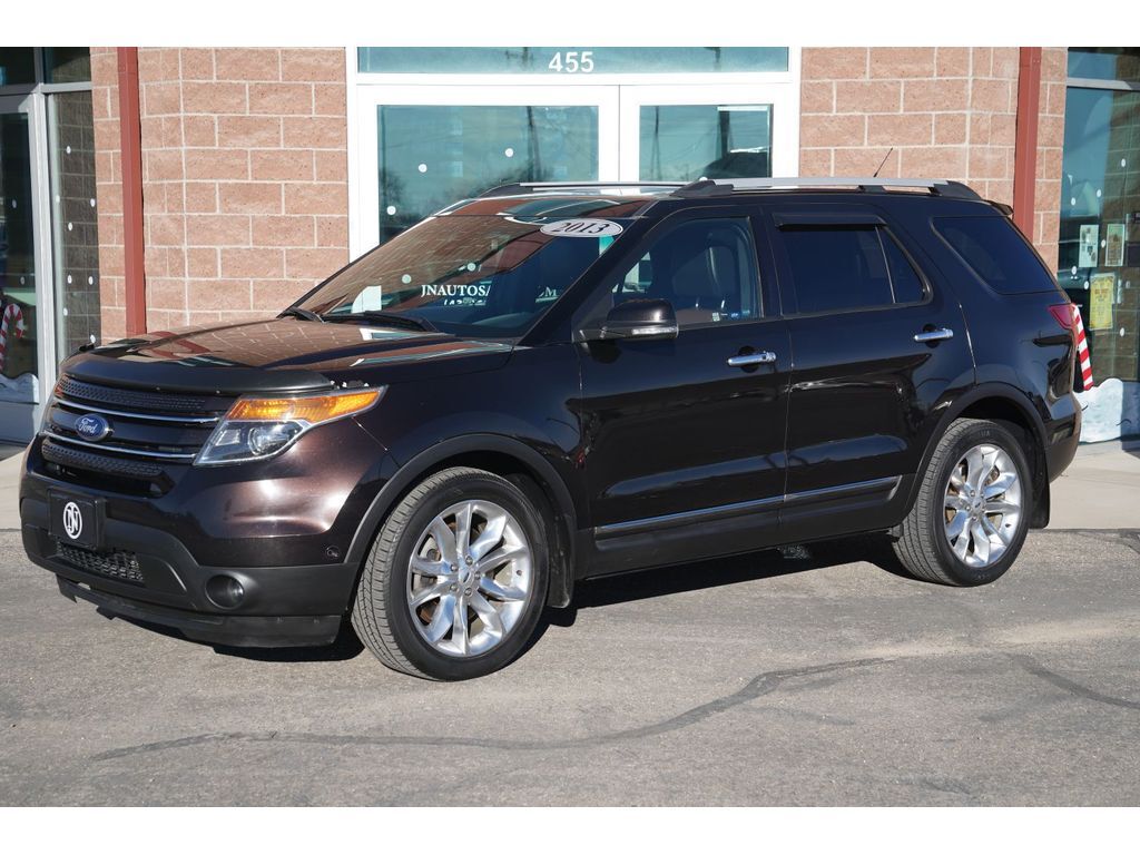 2013 Ford Explorer Limited's photo