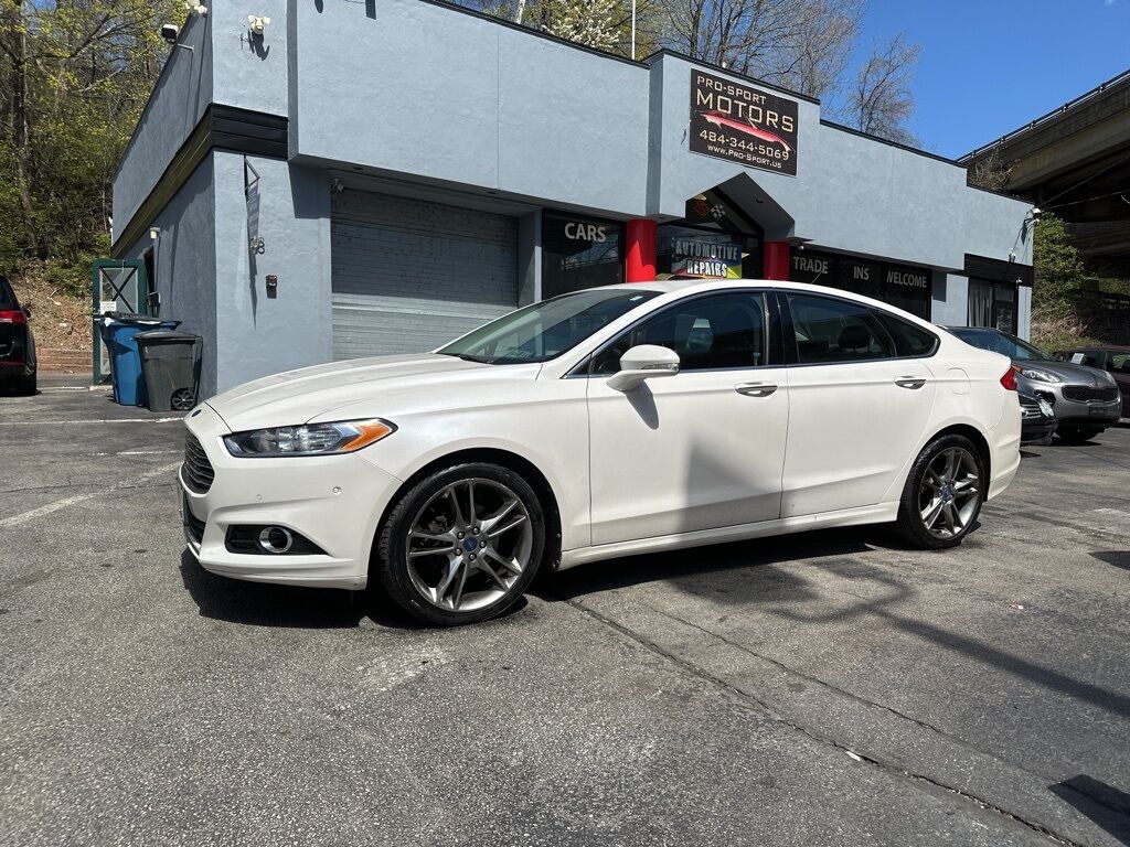 2015 Honda Accord Hybrid EX-L photo 2