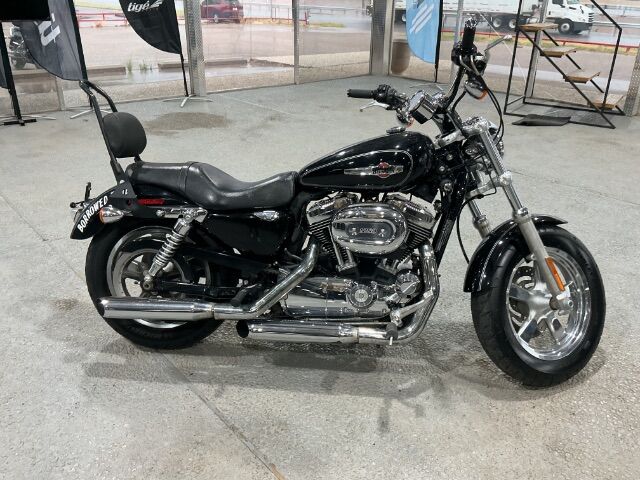 2013 Harley-Davidson XL1200C - Lubbock TX