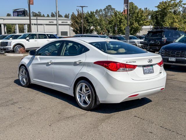 2013 Hyundai Elantra Limited 2013 Hyundai Elantra Limited