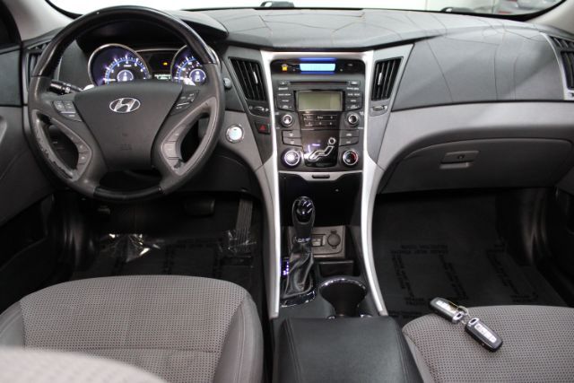 2013 Hyundai Sonata SE