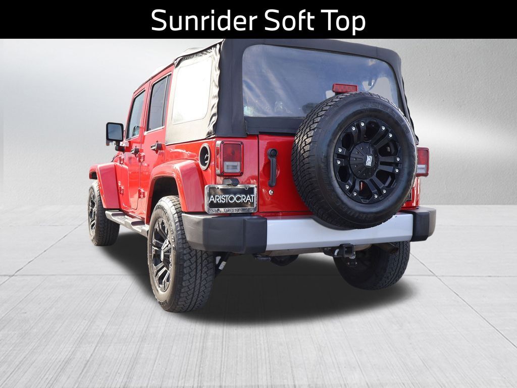 2013 Jeep Wrangler Unlimited Sahara