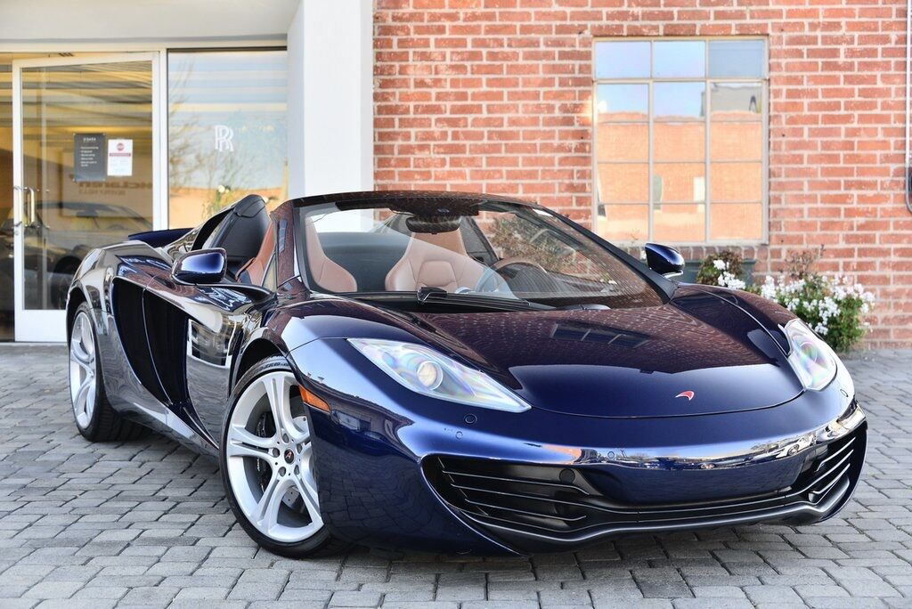 2013 McLaren MP4-12C