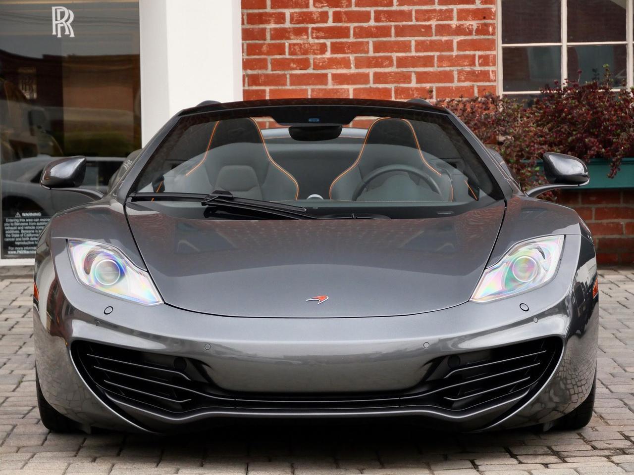 2013 McLaren MP4-12C