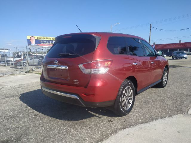 2013 Nissan Pathfinder S 4WD Bradenton FL 2013 Nissan Pathfinder S 4WD Bradenton FL