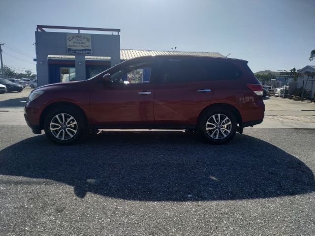 2013 Nissan Pathfinder S 4WD Bradenton FL 2013 Nissan Pathfinder S 4WD Bradenton FL