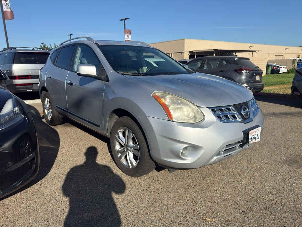 2013 Nissan Rogue SV 2013 Nissan Rogue SV
