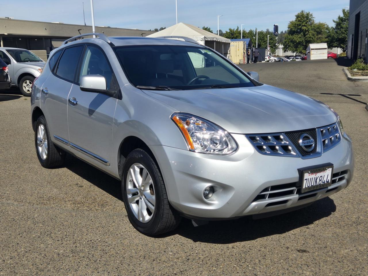 2013 Nissan Rogue SV 2013 Nissan Rogue SV