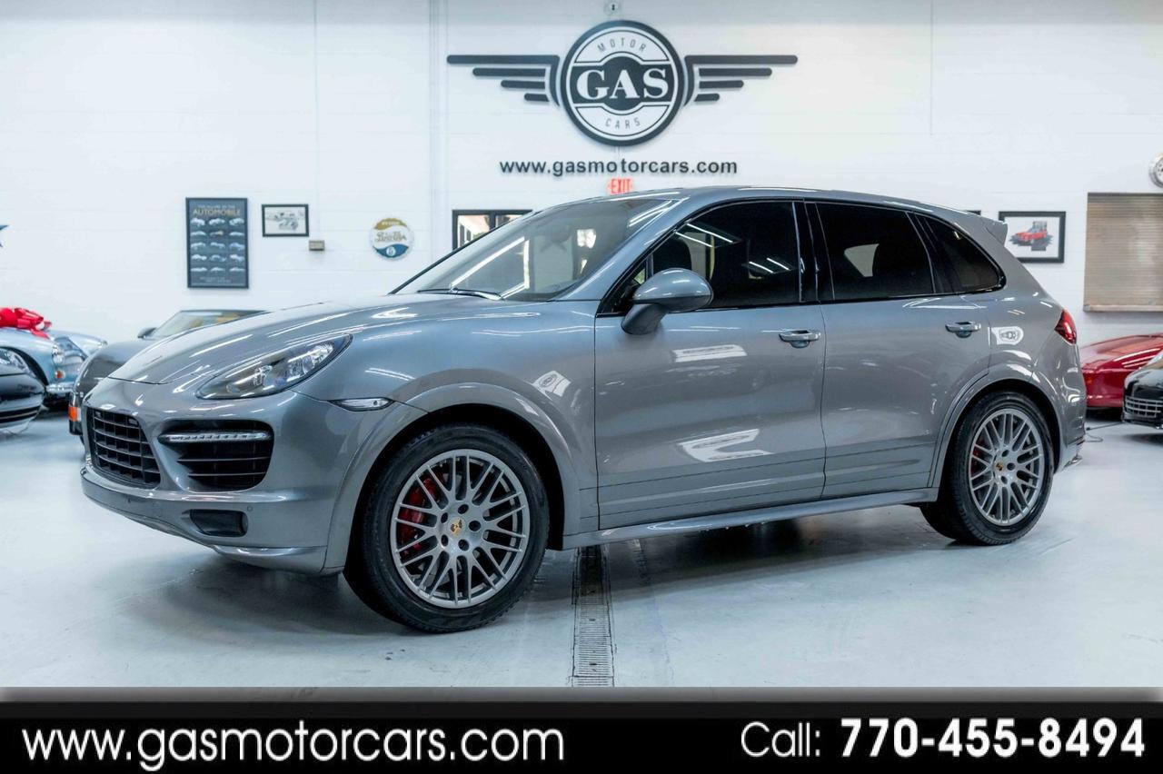 2013 Porsche Cayenne GTS's photo