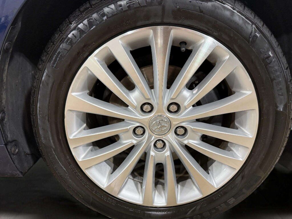 2013 Toyota Avalon Hybrid Limited San Clemente CA