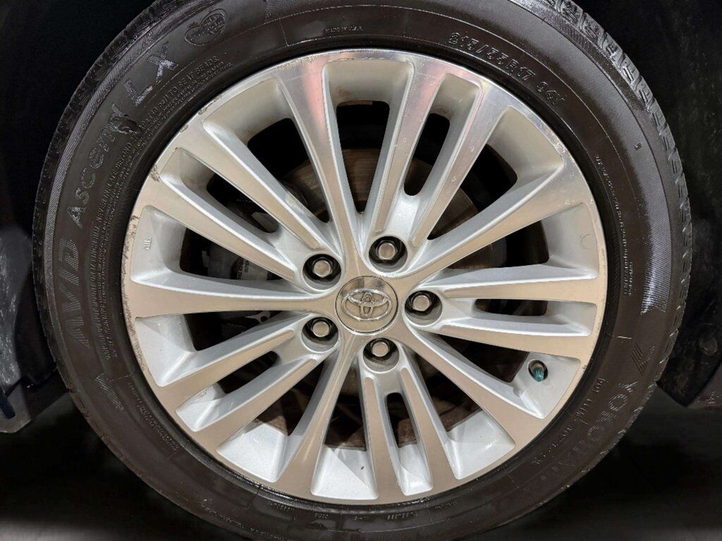 2013 Toyota Avalon Hybrid Limited San Clemente CA