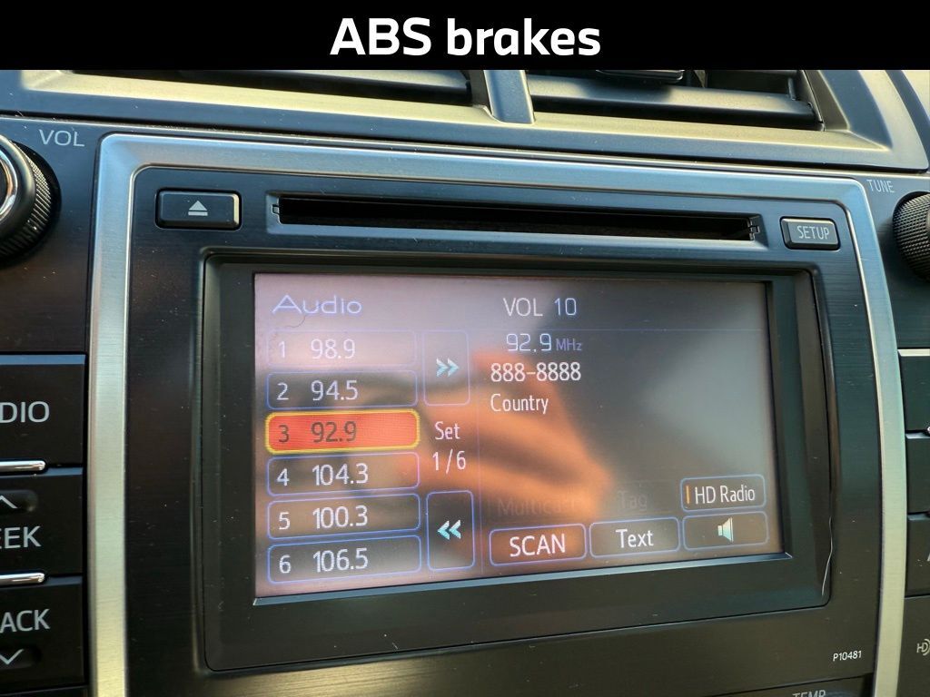 2013 Toyota Camry Hybrid XLE