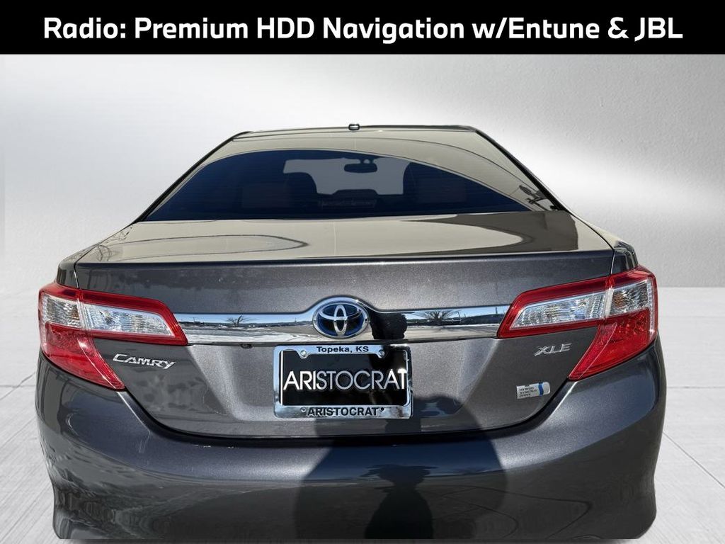 2013 Toyota Camry Hybrid XLE