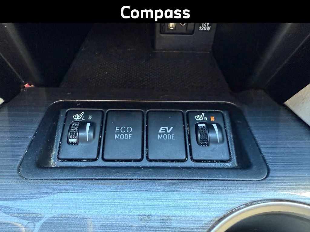 2013 Toyota Camry Hybrid XLE