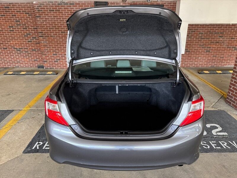 2013 Toyota Camry LE FWD Arlington VA
