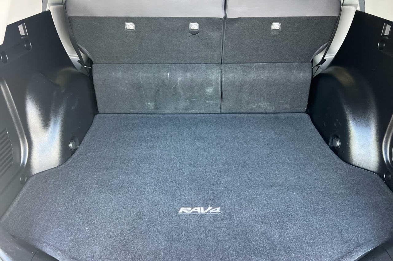 2013 Toyota RAV4 LE Roseville CA