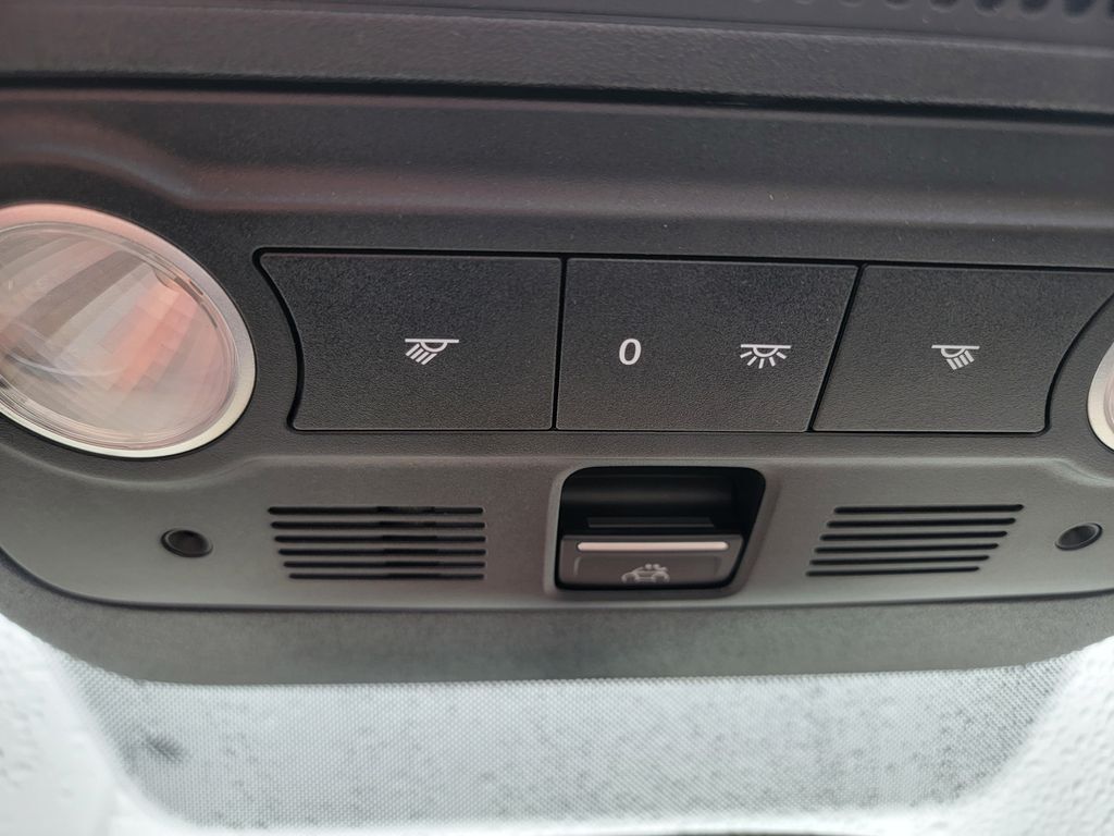 2013 Volkswagen Beetle 2.0 TSi