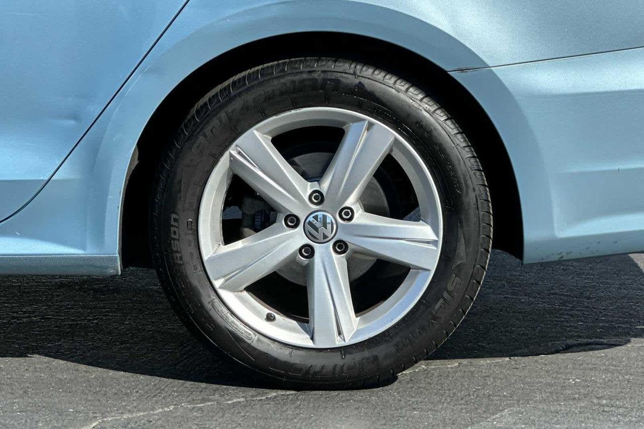 2013 Volkswagen Passat SE Roseville CA