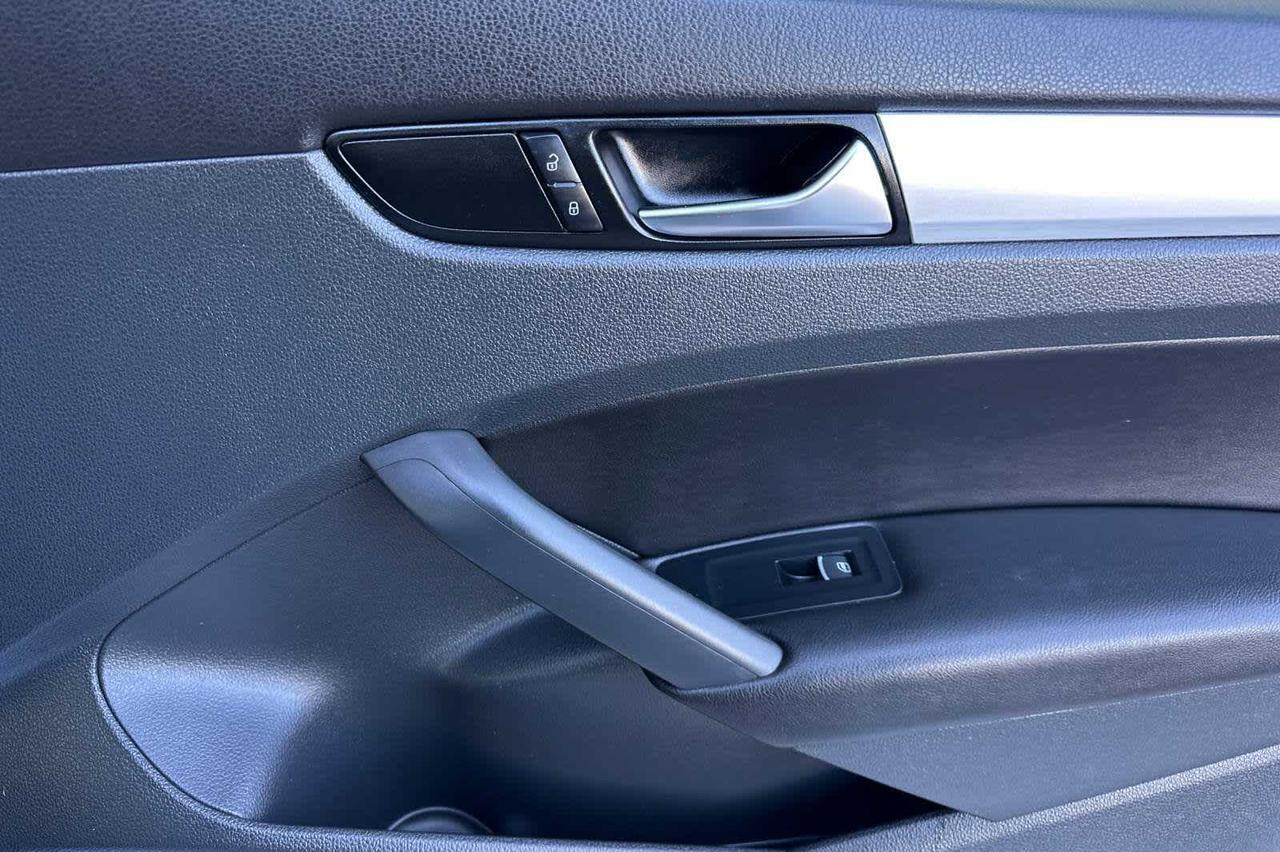2013 Volkswagen Passat SE Roseville CA