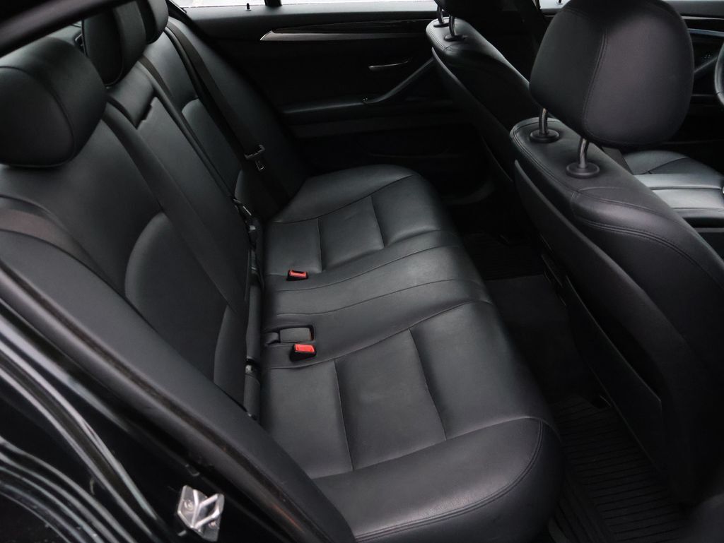 2014 BMW 5 Series 528i xDrive