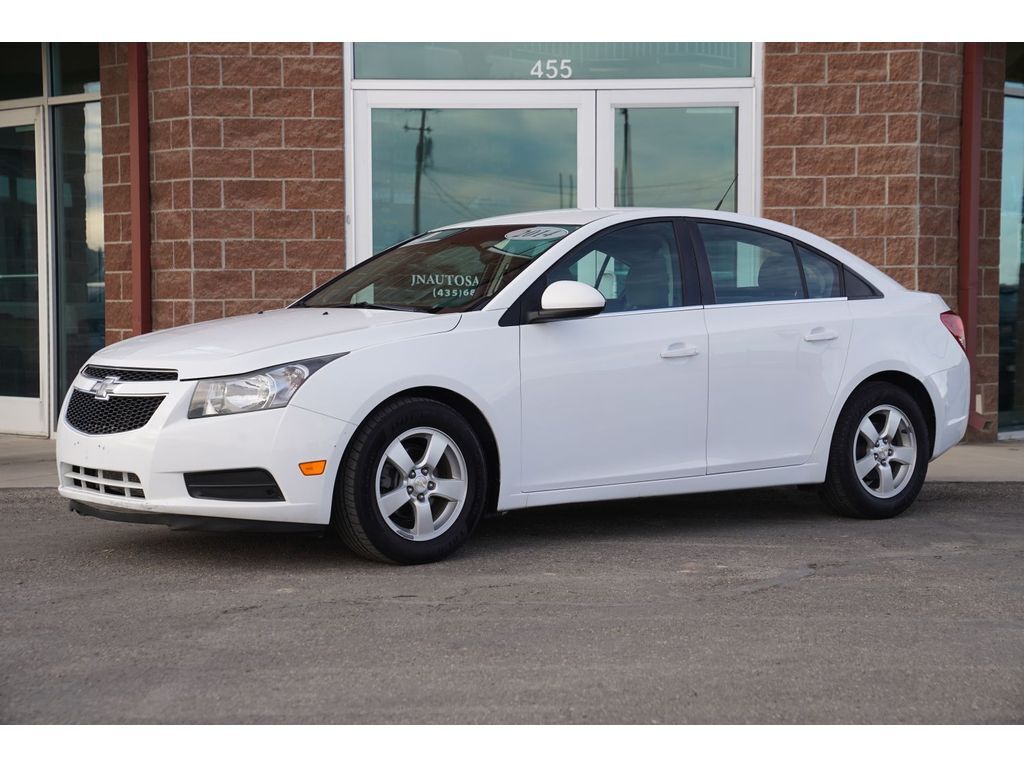 2014 Chevrolet Cruze 1LT's photo