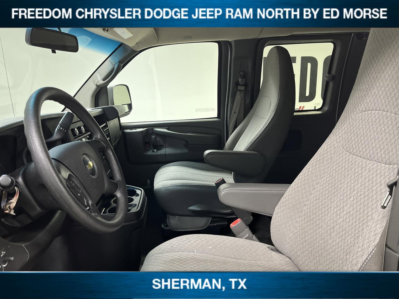 2014 Chevrolet Express Passenger LT Sherman TX
