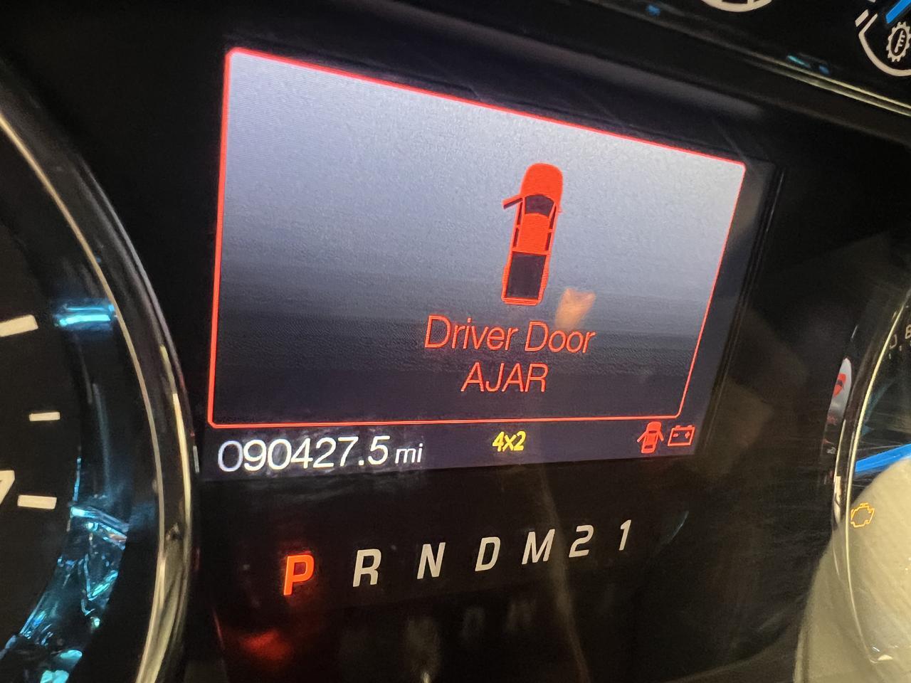 FORDF150 CREW CAB 4X428