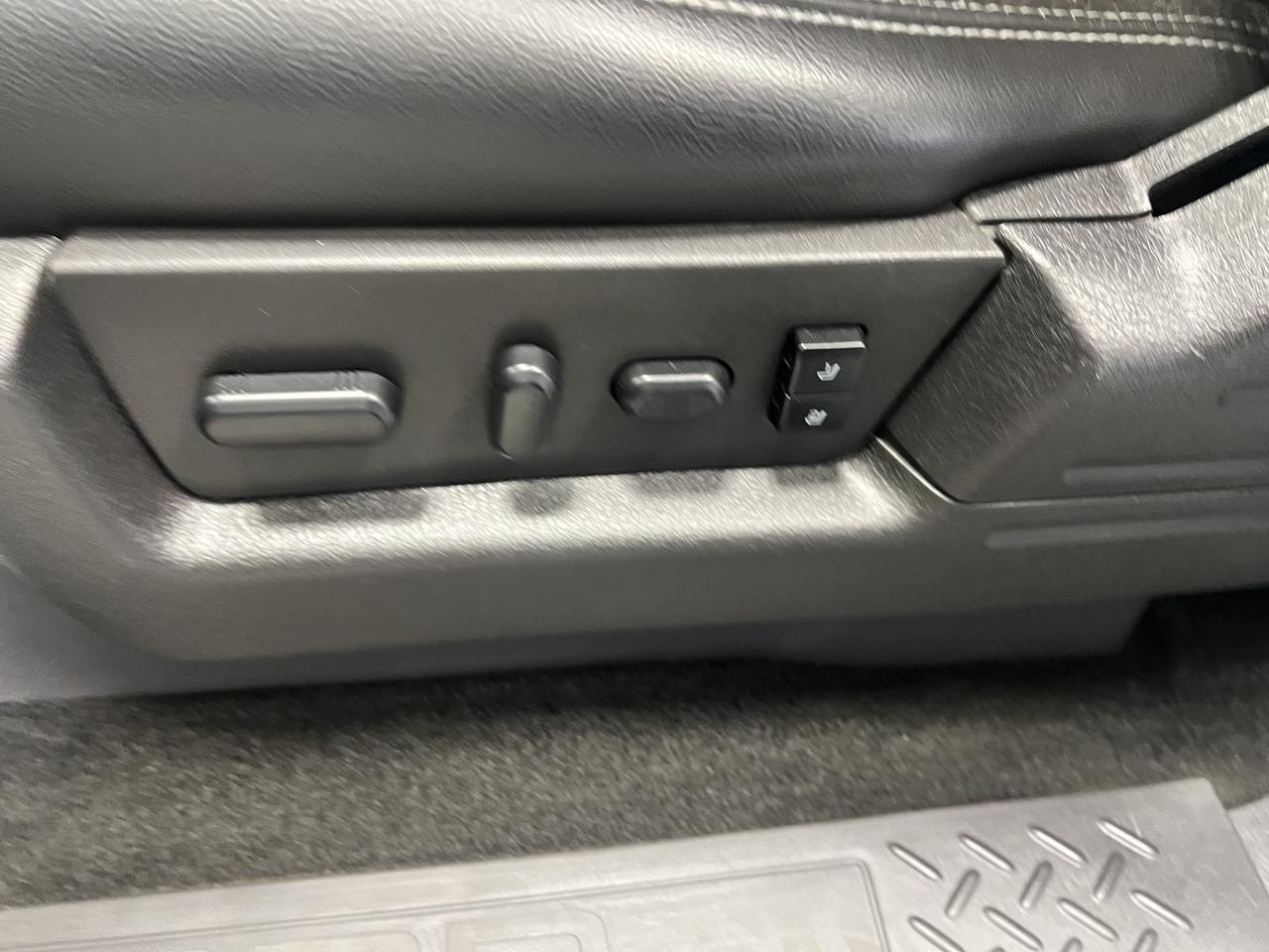 FORDF150 CREW CAB 4X420