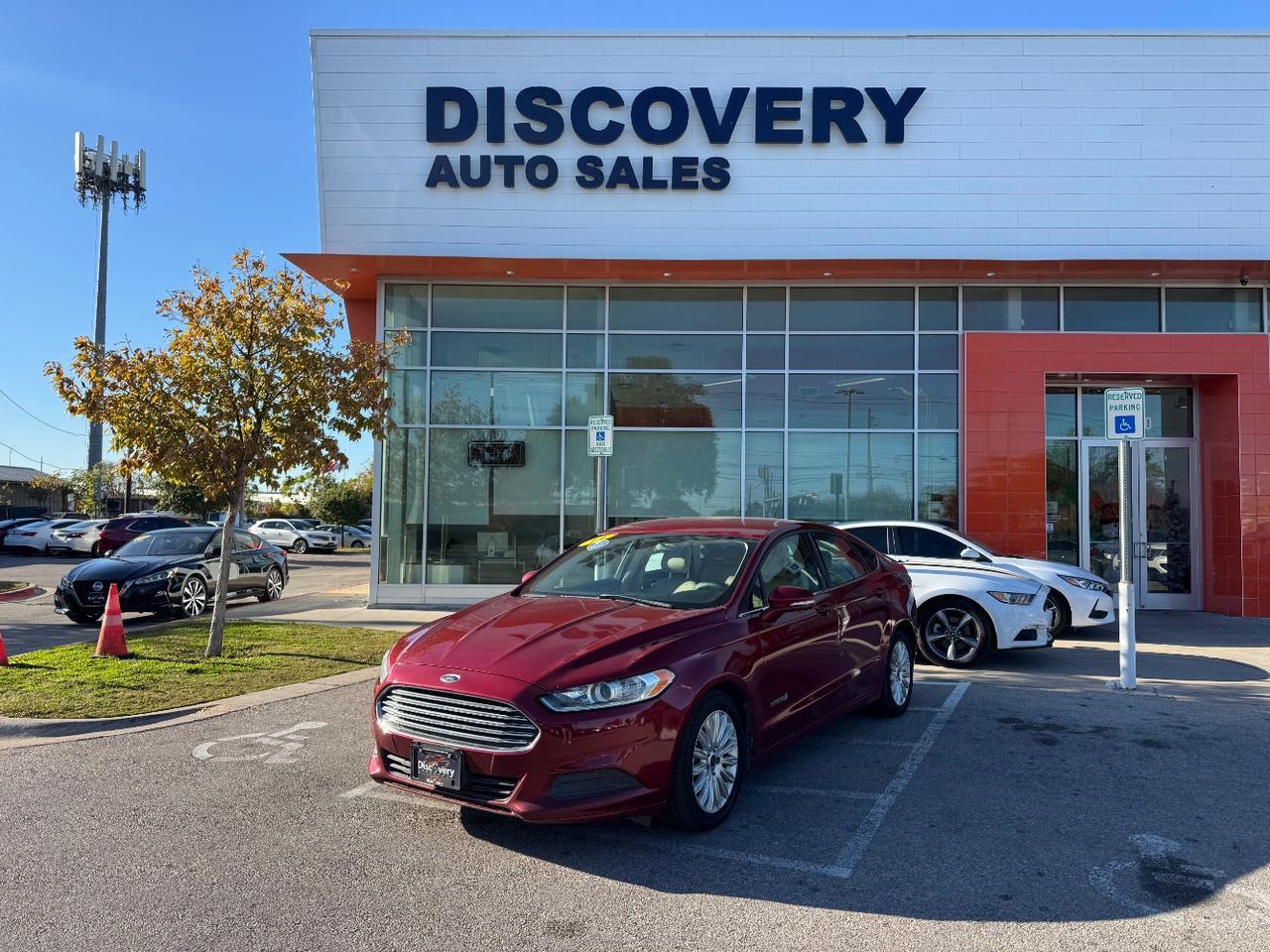 2014 Ford Fusion SE Hybrid's photo