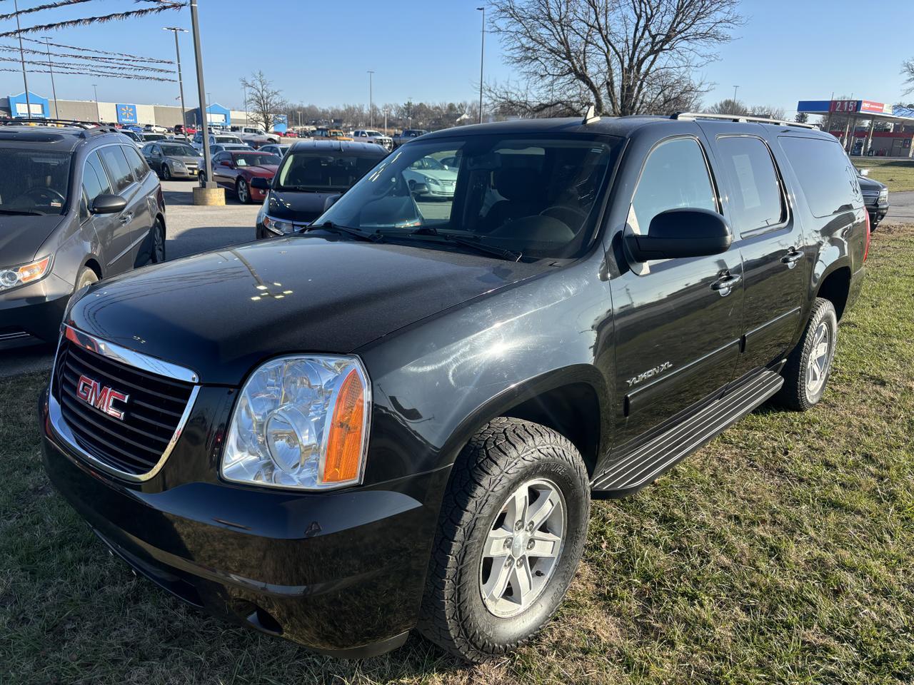 2014 GMC Yukon XL SLE's photo