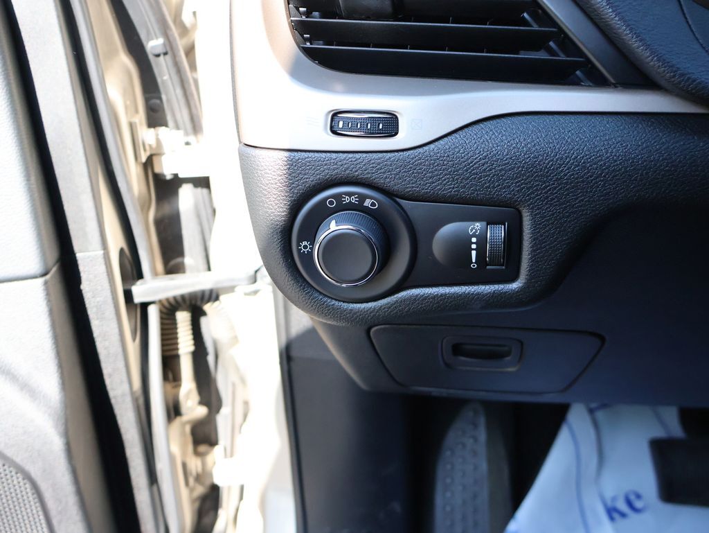 2014 Jeep Cherokee Sport
