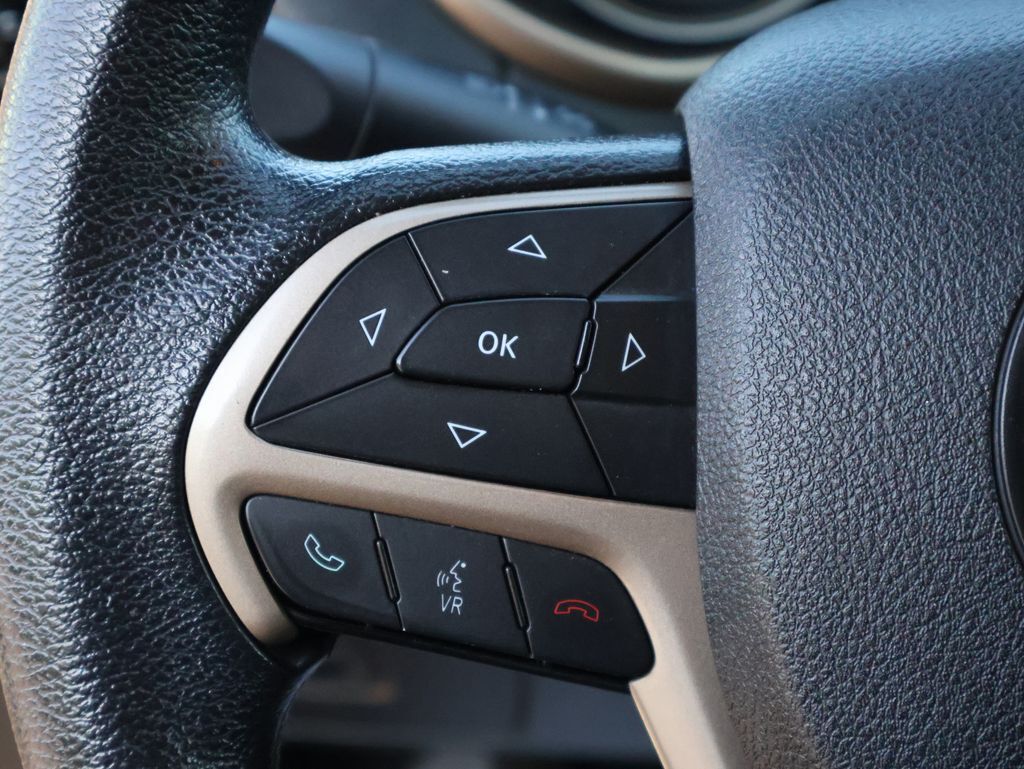 2014 Jeep Cherokee Sport