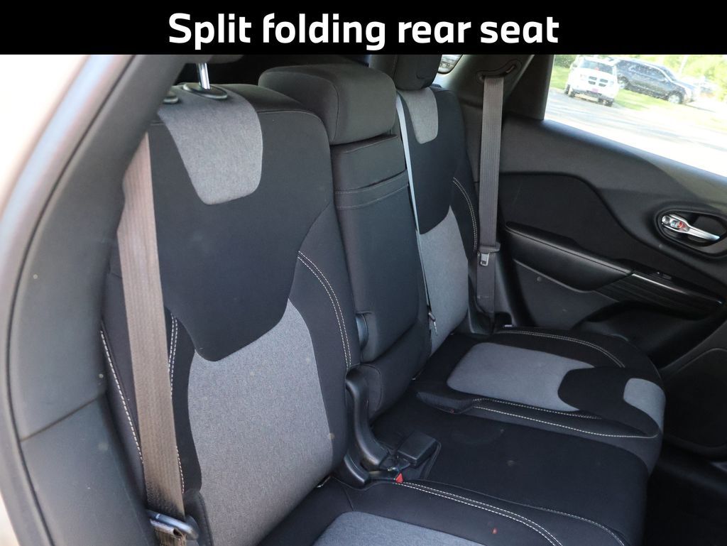 2014 Jeep Cherokee Sport