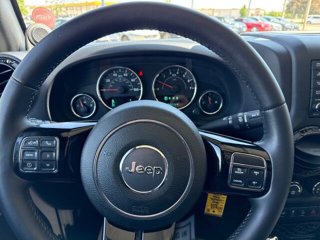 2014 Jeep Wrangler Unlimited Altitude Springfield IL 2014 Jeep Wrangler Unlimited Altitude Springfield IL