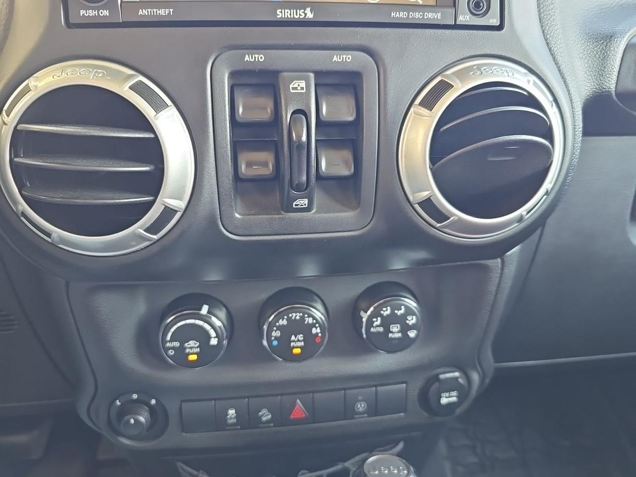 2014 Jeep Wrangler Unlimited Sahara Watertown SD 2014 Jeep Wrangler Unlimited Sahara Watertown SD