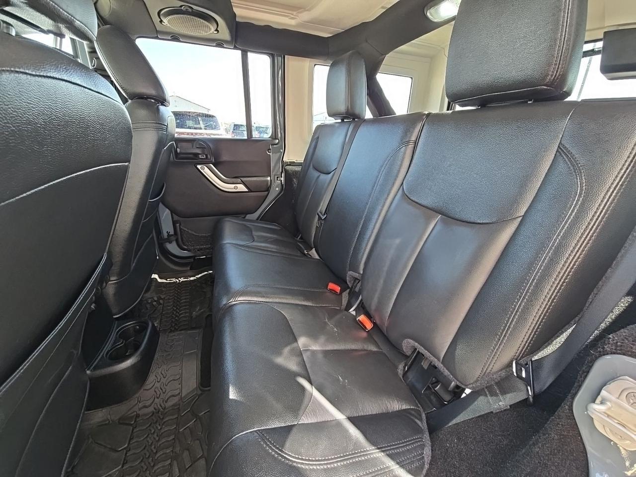 2014 Jeep Wrangler Unlimited Sahara Watertown SD 2014 Jeep Wrangler Unlimited Sahara Watertown SD