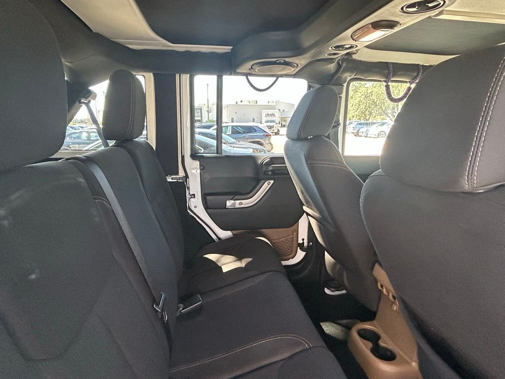 2014 Jeep Wrangler Unlimited Sahara Tampa FL