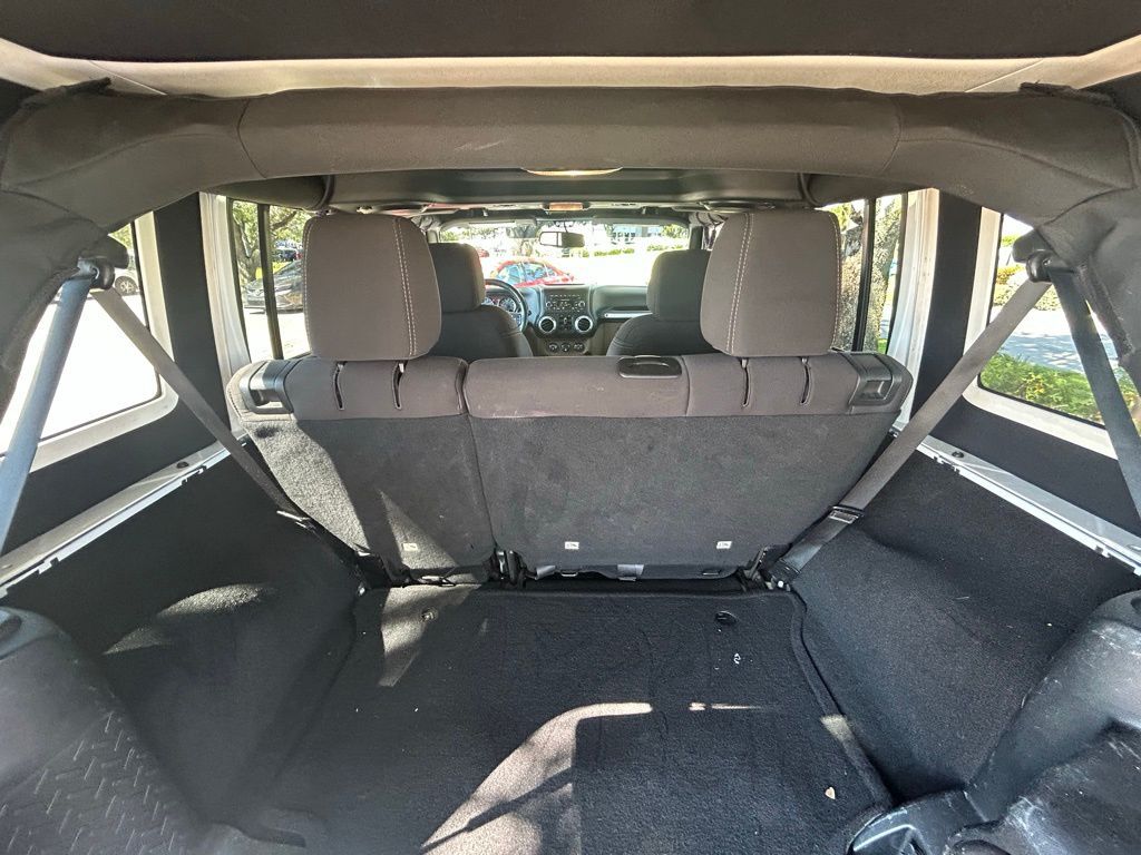 2014 Jeep Wrangler Unlimited Sahara Tampa FL
