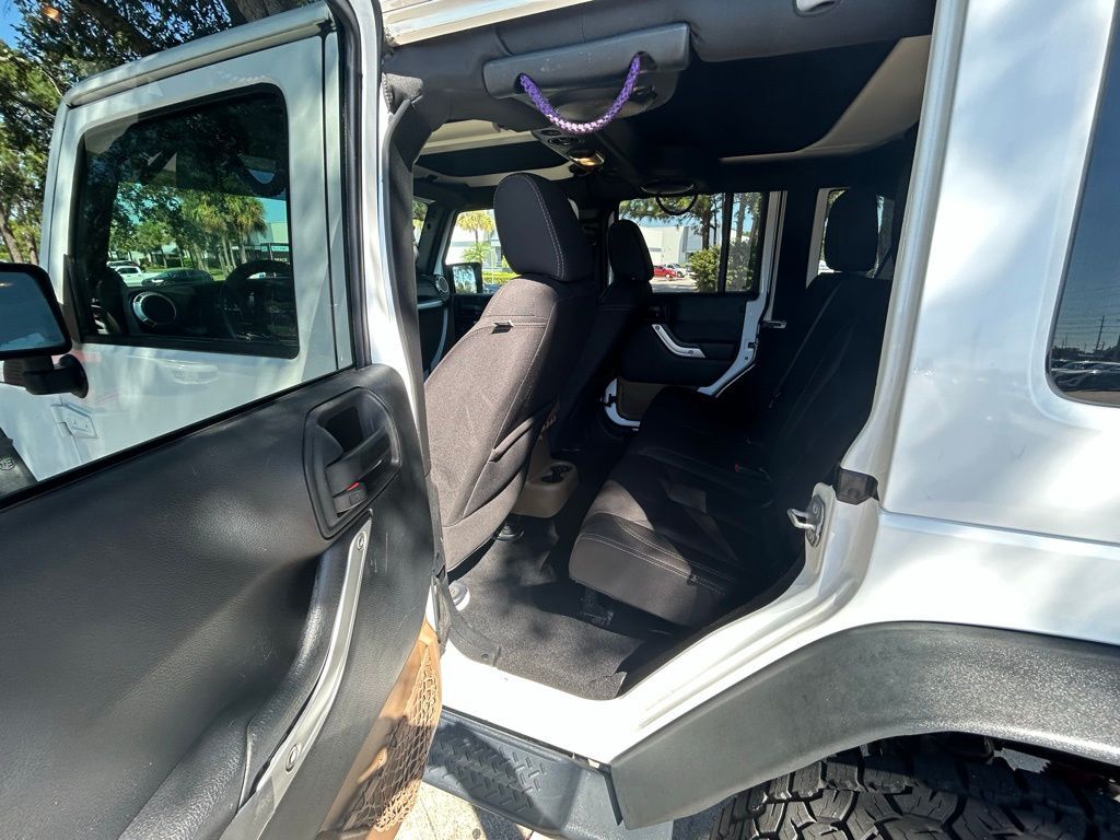 2014 Jeep Wrangler Unlimited Sahara Tampa FL
