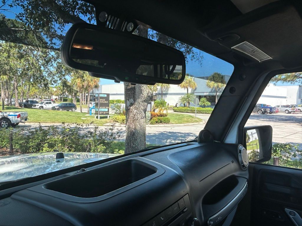 2014 Jeep Wrangler Unlimited Sahara Tampa FL