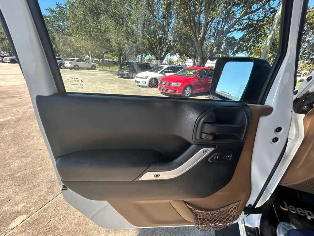 2014 Jeep Wrangler Unlimited Sahara Tampa FL