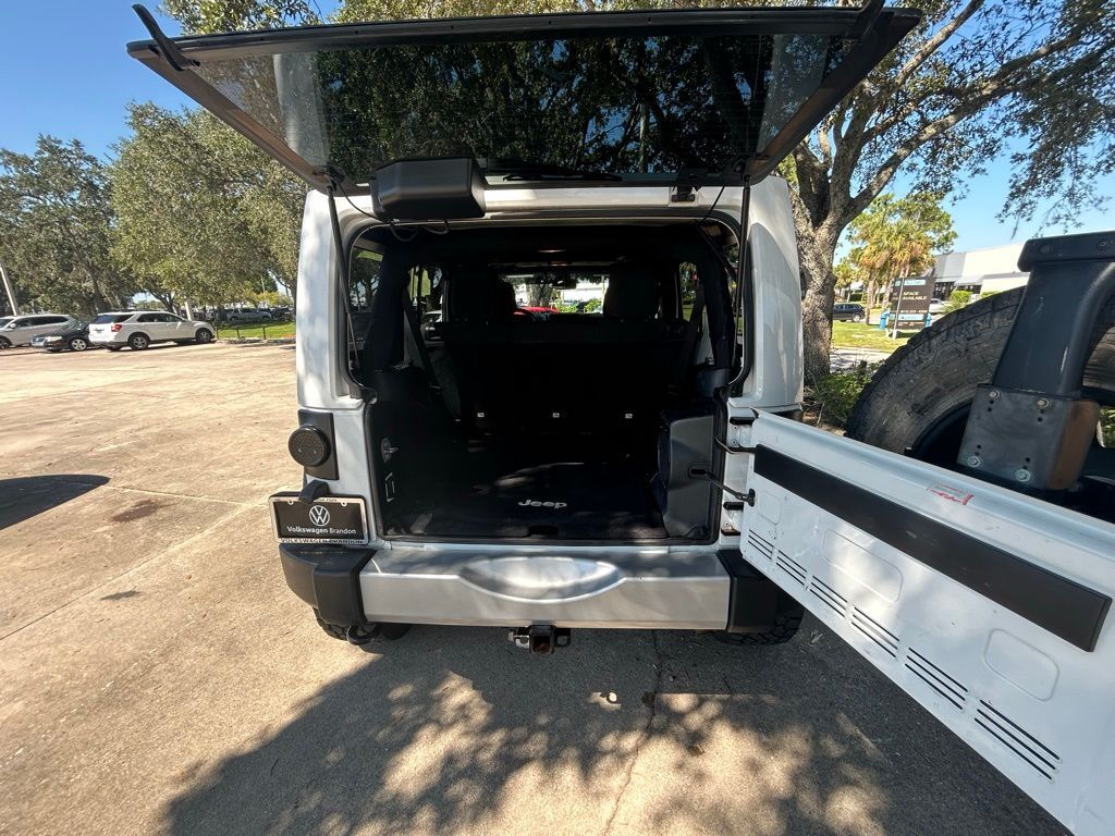 2014 Jeep Wrangler Unlimited Sahara Tampa FL