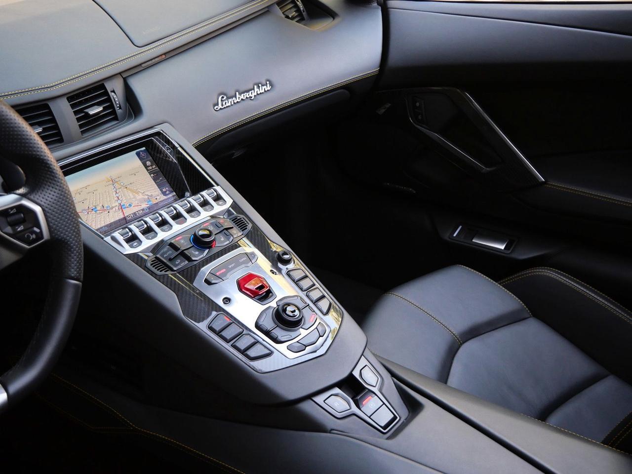 2014 Lamborghini Aventador Roadster LP700-4 LP700-4 Lawrence KS