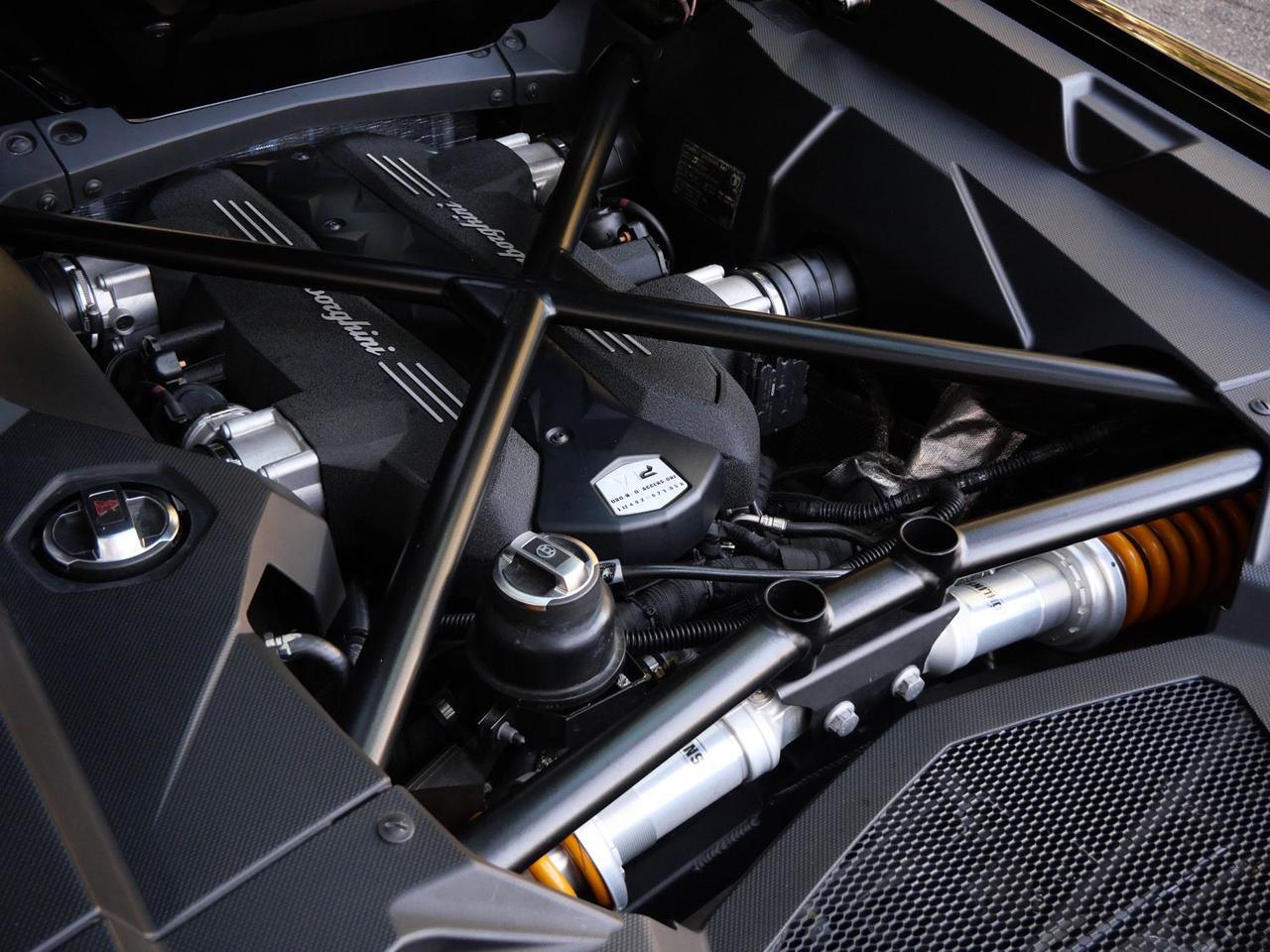 2014 Lamborghini Aventador Roadster LP700-4 LP700-4 Lawrence KS